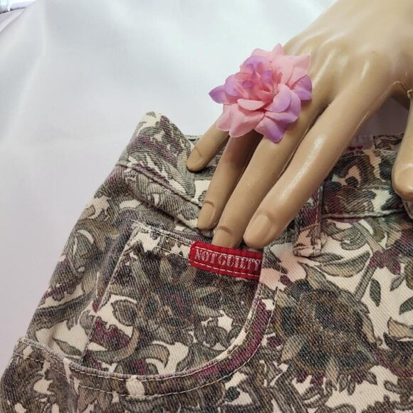 Not Guilty. Women's Multicolored Jeans, Size 9?10. Not Worn - Picture 7 of 10